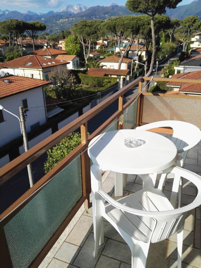Hotel Elizabeth Marina di Pietrasanta Kültér fotó