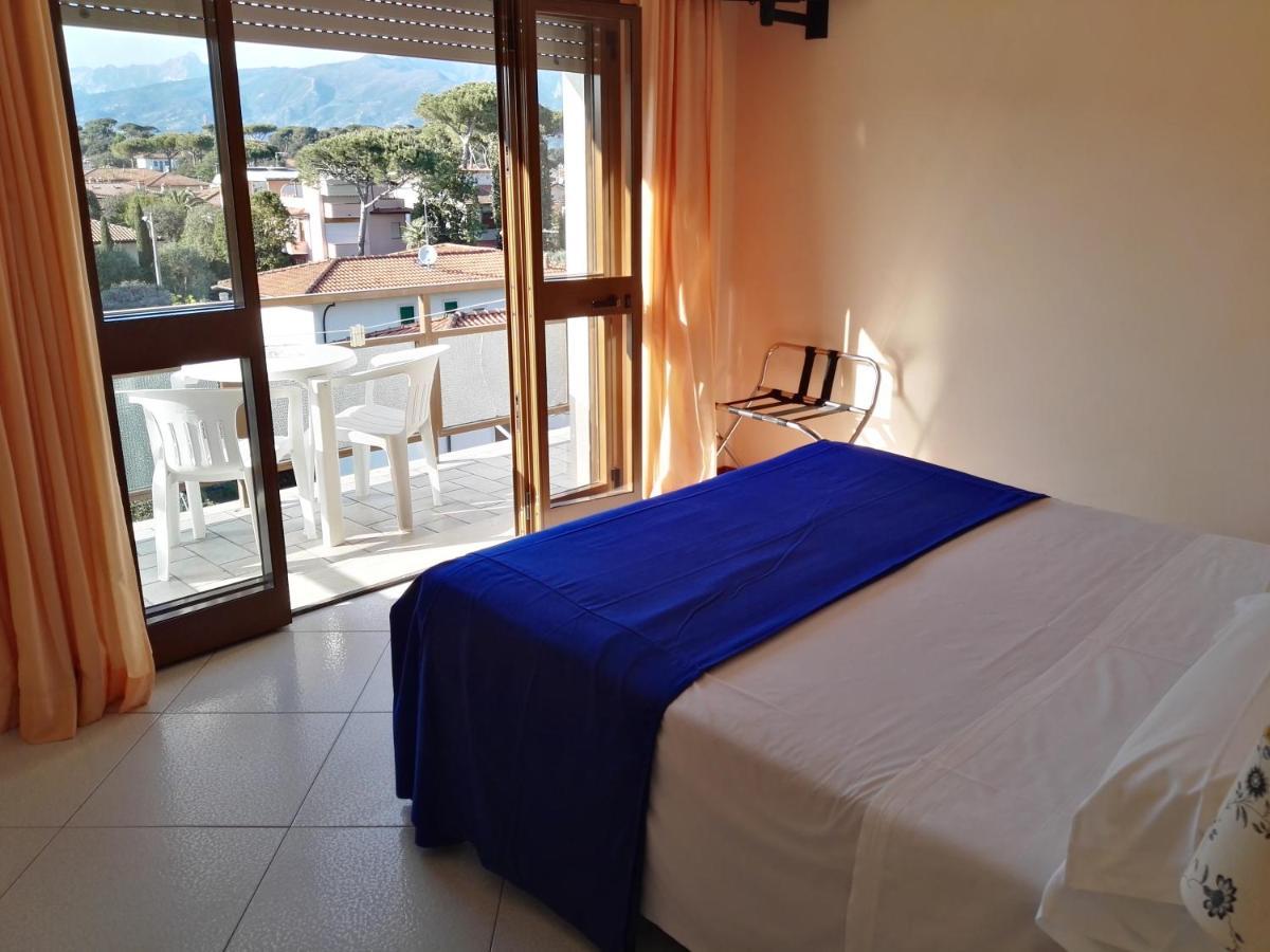 Hotel Elizabeth Marina di Pietrasanta Kültér fotó